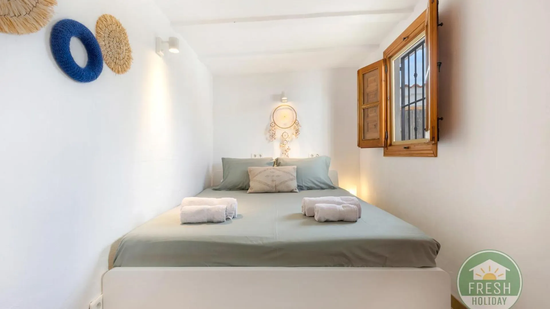Finca Clara - Private And Remote Family Villa Rubite