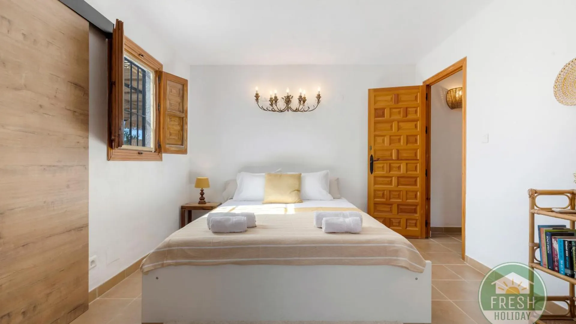 Finca Clara - Private And Remote Family Villa Rubite